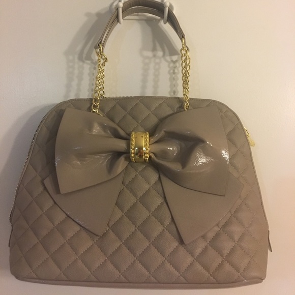 betsey johnson bow tote